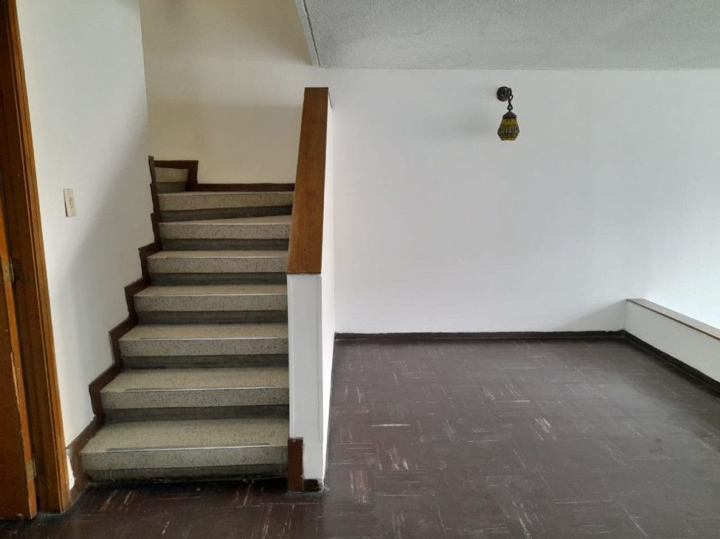 Casa de 4 alcobas en venta en Alcázares Norte, Bogotá, 201 m² · foto 6 de 20