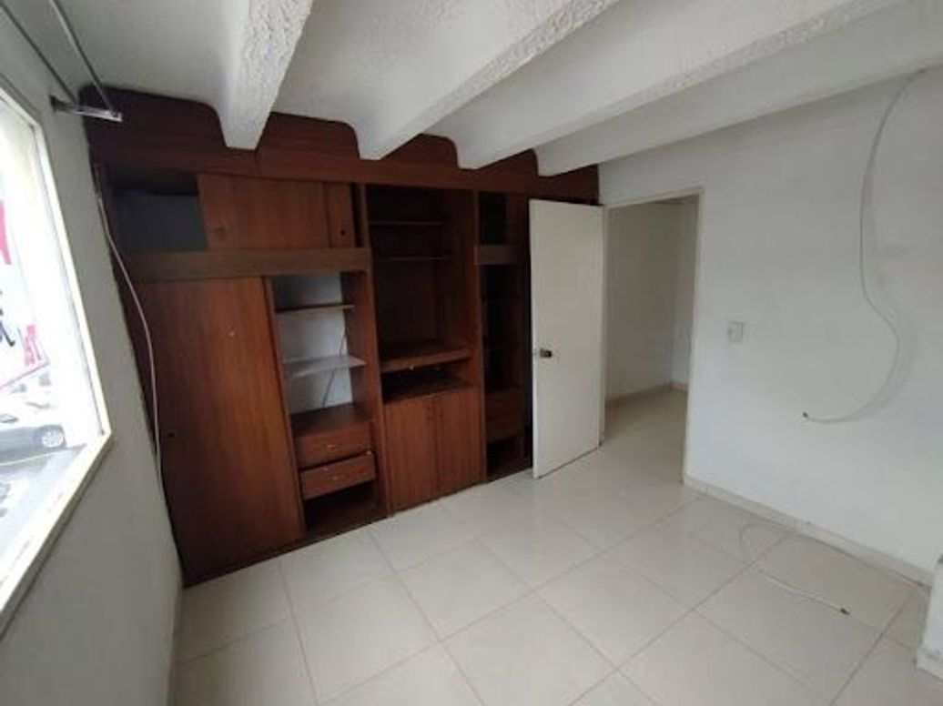 Casa de 4 alcobas en venta en Villas De Granada, Bogotá, 150 m² · foto 6 de 16