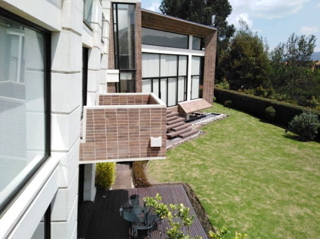 Casa de 4 alcobas en venta en Casa Blanca, Bogotá, 611 m² · foto 9 de 20