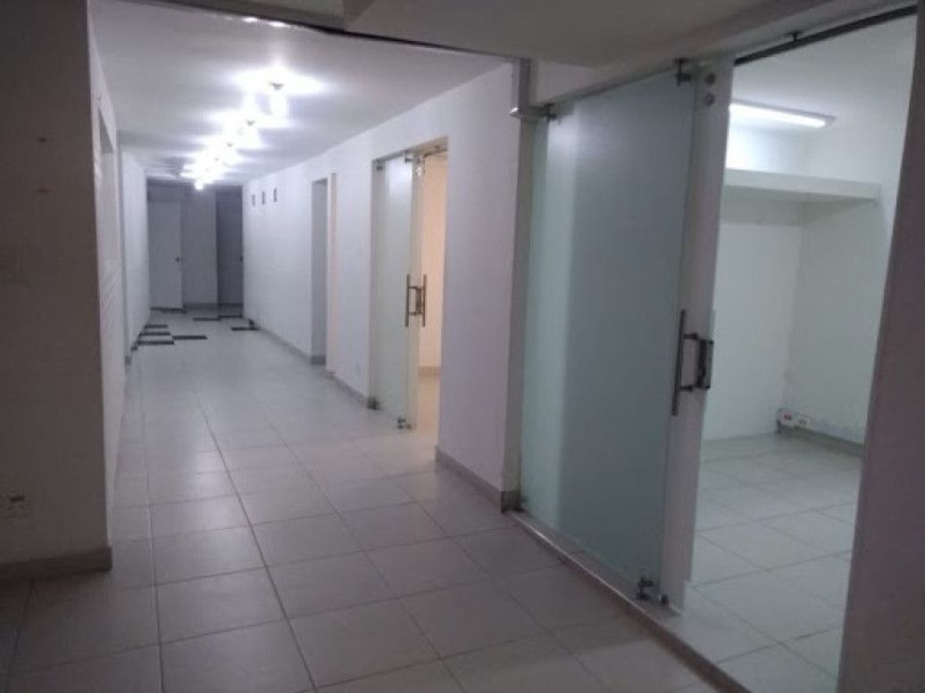 Casa de 13 alcobas en venta en Santa Ana Occidental, Bogotá, 524 m² · foto 5 de 20