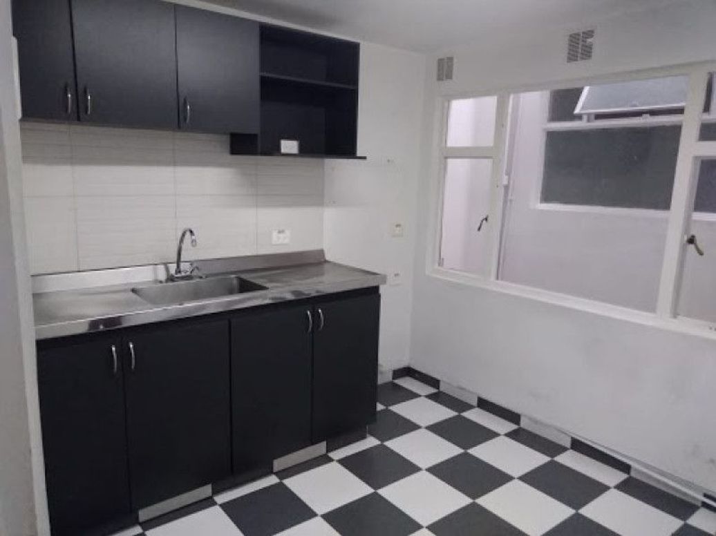 Casa de 13 alcobas en venta en Santa Ana Occidental, Bogotá, 524 m² · foto 18 de 20