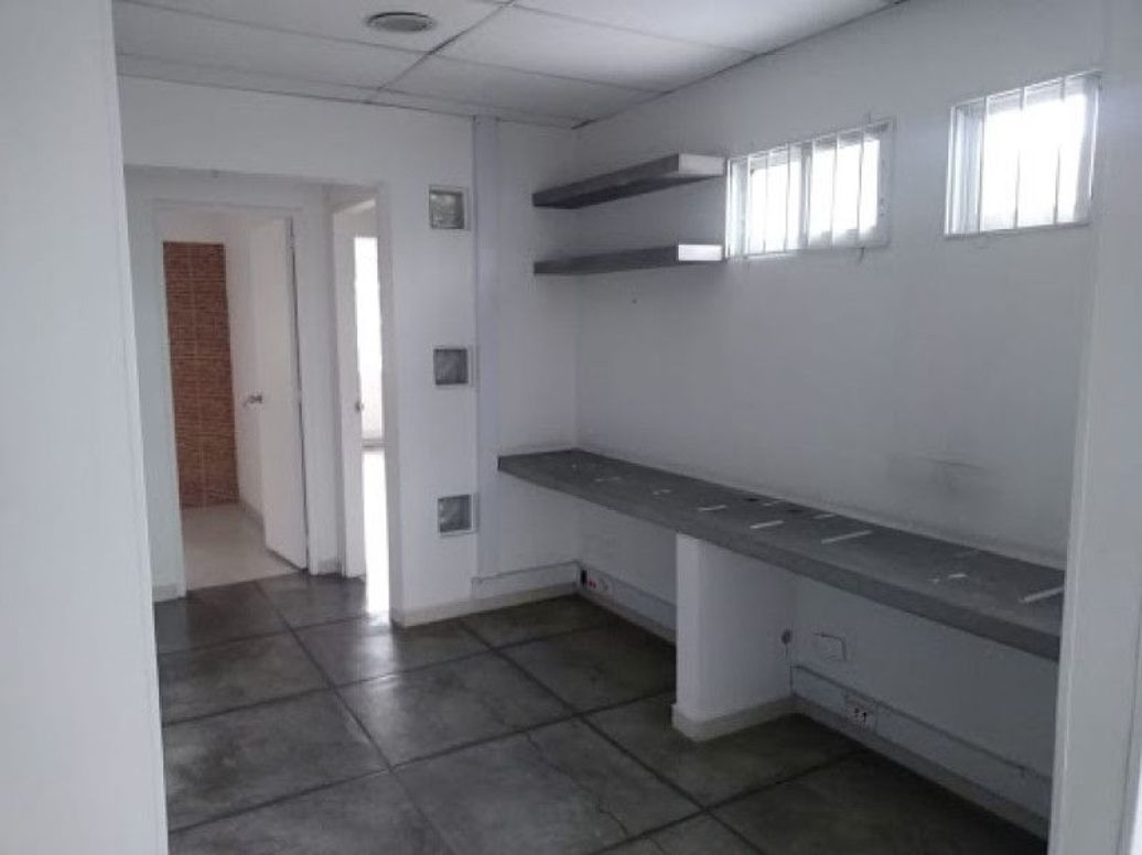 Casa de 13 alcobas en venta en Santa Ana Occidental, Bogotá, 524 m² · foto 20 de 20