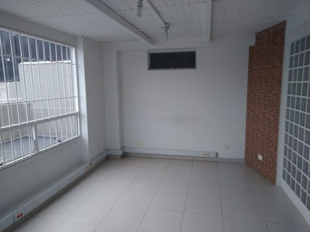 Casa de 13 alcobas en venta en Santa Ana Occidental, Bogotá, 524 m² · foto 10 de 20