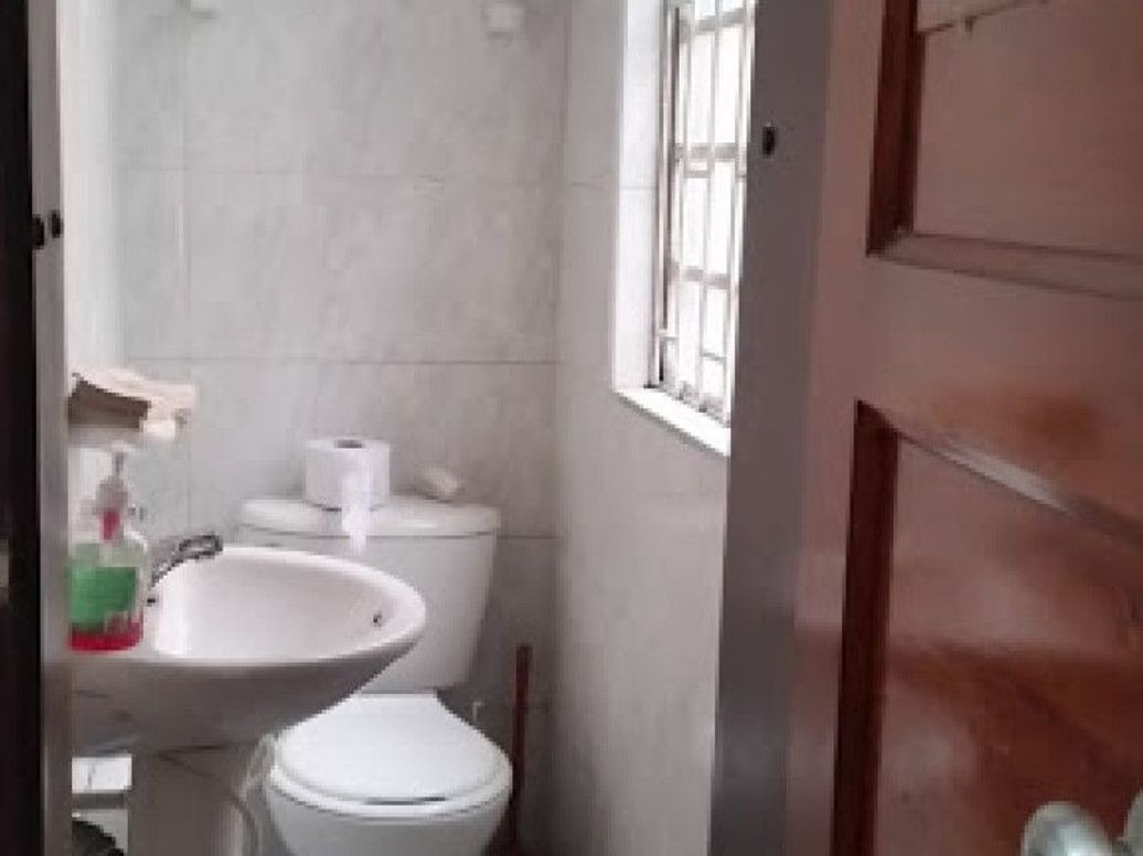 Casa de 9 alcobas en venta en Armenia, Bogotá, 440 m² · foto 10 de 13