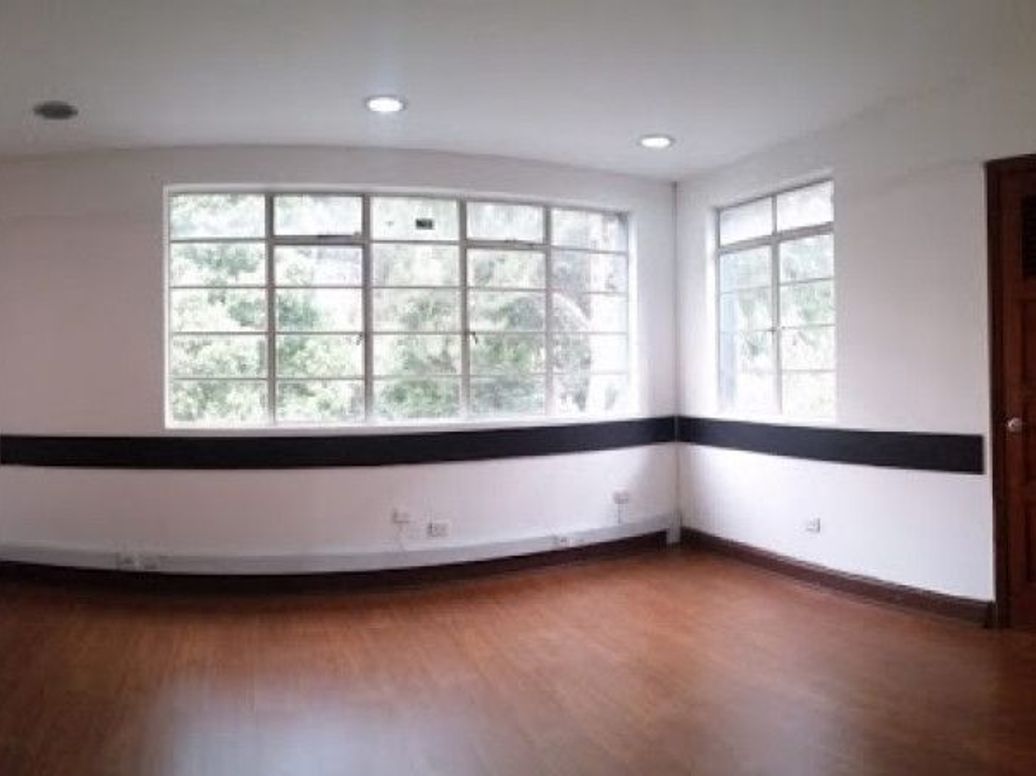 Casa de 9 alcobas en venta en Armenia, Bogotá, 440 m² · foto 8 de 13