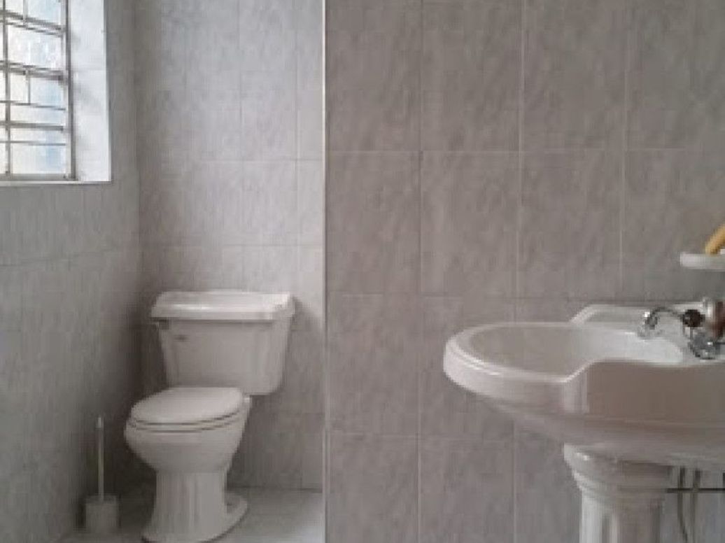 Casa de 9 alcobas en venta en Armenia, Bogotá, 440 m² · foto 12 de 13