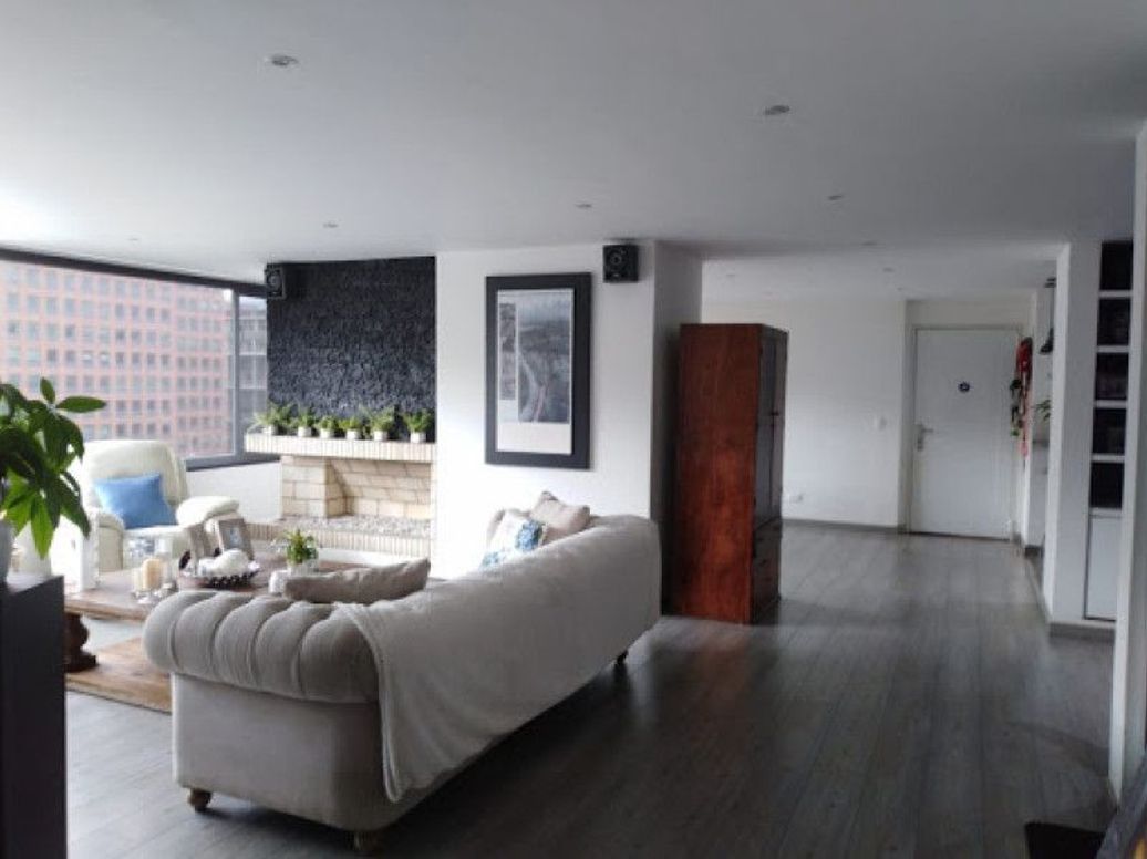 Apartamento de 3 alcobas en venta en Santa Bibiana, Bogotá, 177 m² · foto 6 de 16
