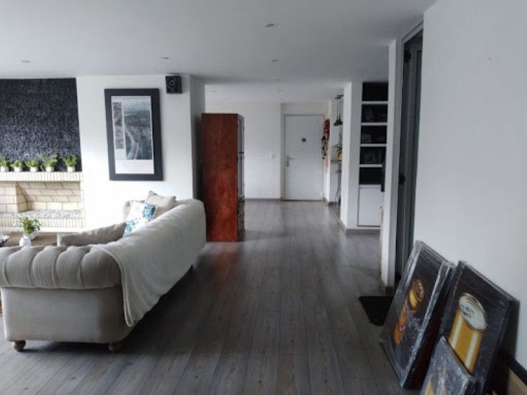 Apartamento de 3 alcobas en venta en Santa Bibiana, Bogotá, 177 m² · foto 5 de 16