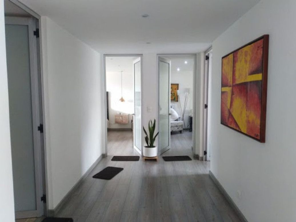 Apartamento de 3 alcobas en venta en Santa Bibiana, Bogotá, 177 m² · foto 8 de 16