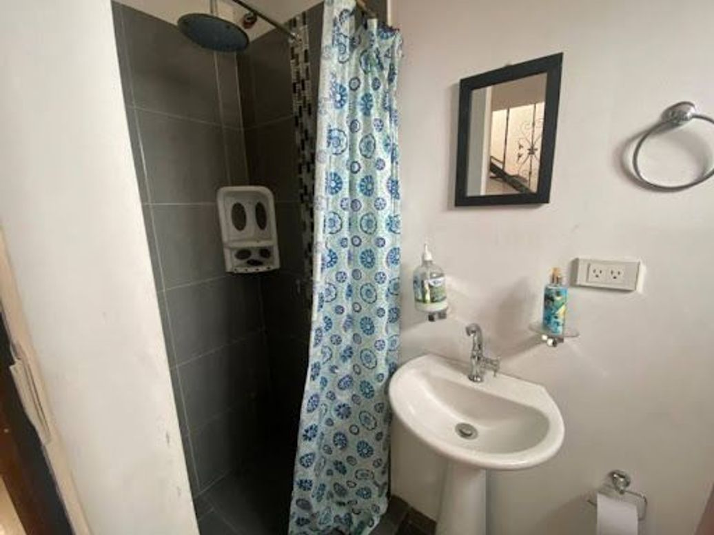 Casa de 7 alcobas en venta en Villas De Granada, Bogotá, 150 m² · foto 7 de 20