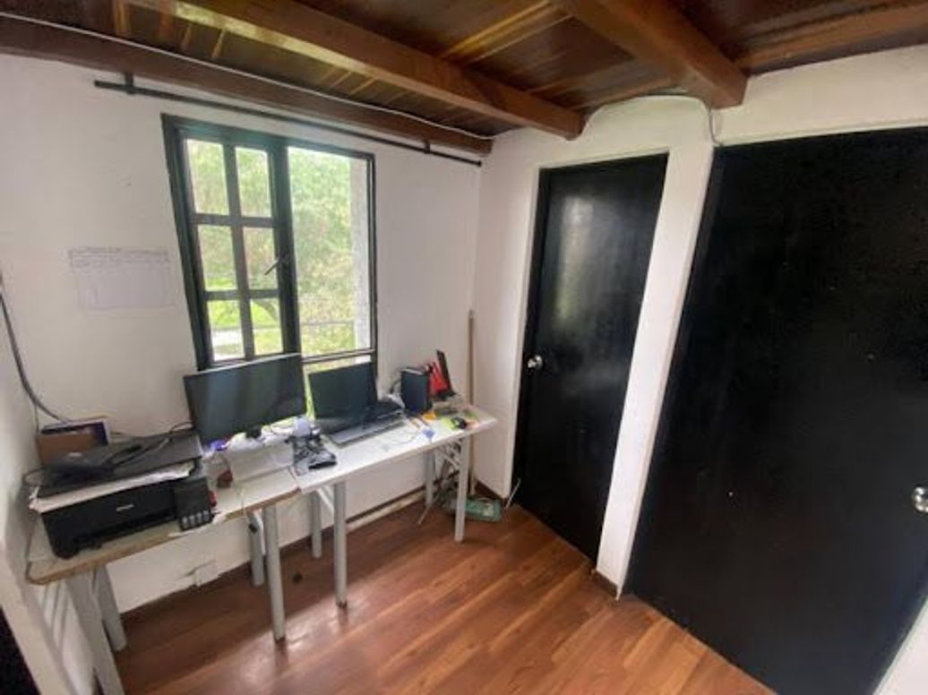 Casa de 7 alcobas en venta en Villas De Granada, Bogotá, 150 m² · foto 18 de 20