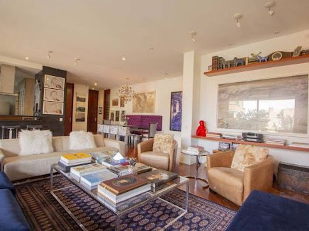 Apartamento de 3 alcobas en venta en Santa Barbara Alta, Bogotá, 217 m² · foto 5 de 20