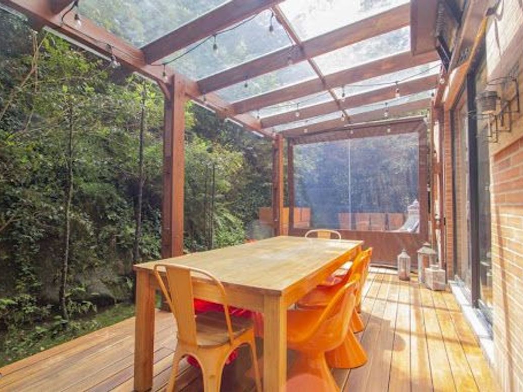 Apartamento de 3 alcobas en venta en Santa Barbara Alta, Bogotá, 217 m² · foto 13 de 20
