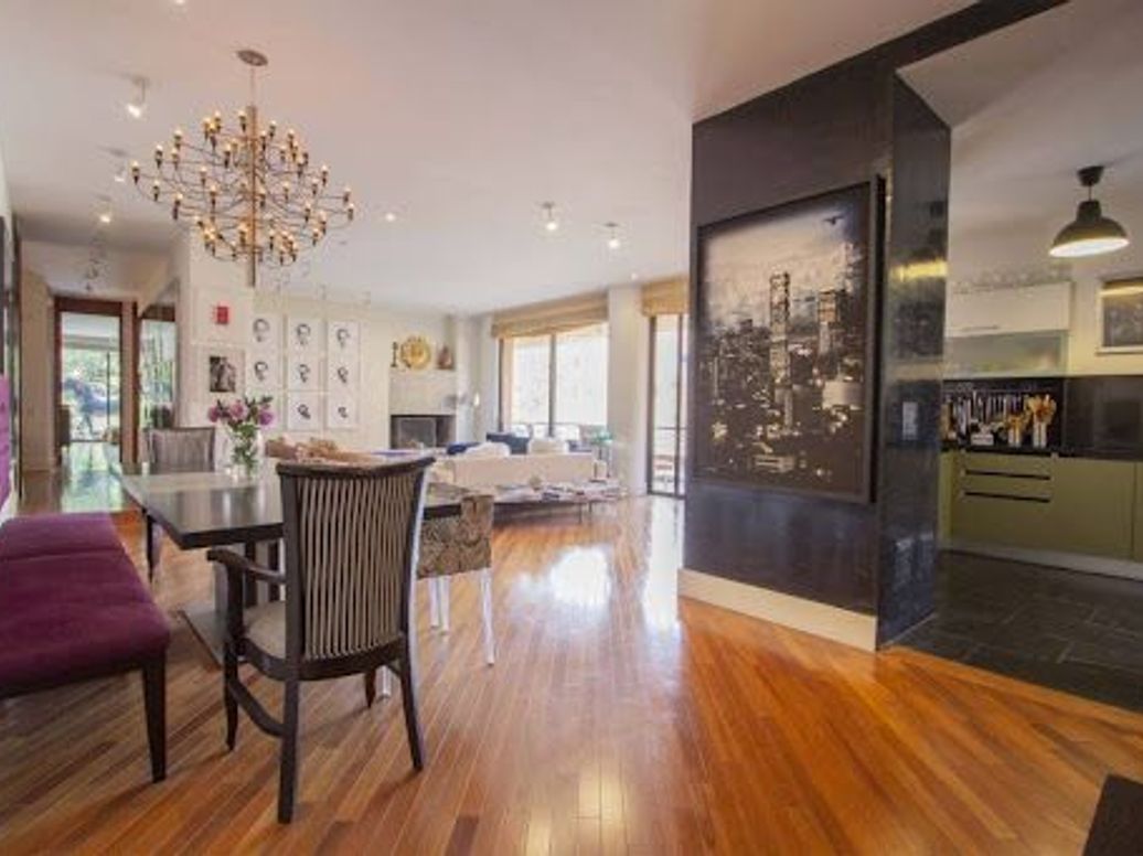 Apartamento de 3 alcobas en venta en Santa Barbara Alta, Bogotá, 217 m² · foto 3 de 20