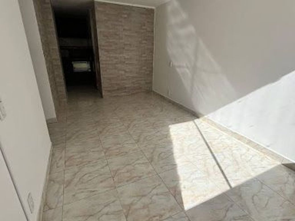 Apartamento de 3 alcobas en venta en San Cipriano, Bogotá, 50 m² · foto 3 de 18