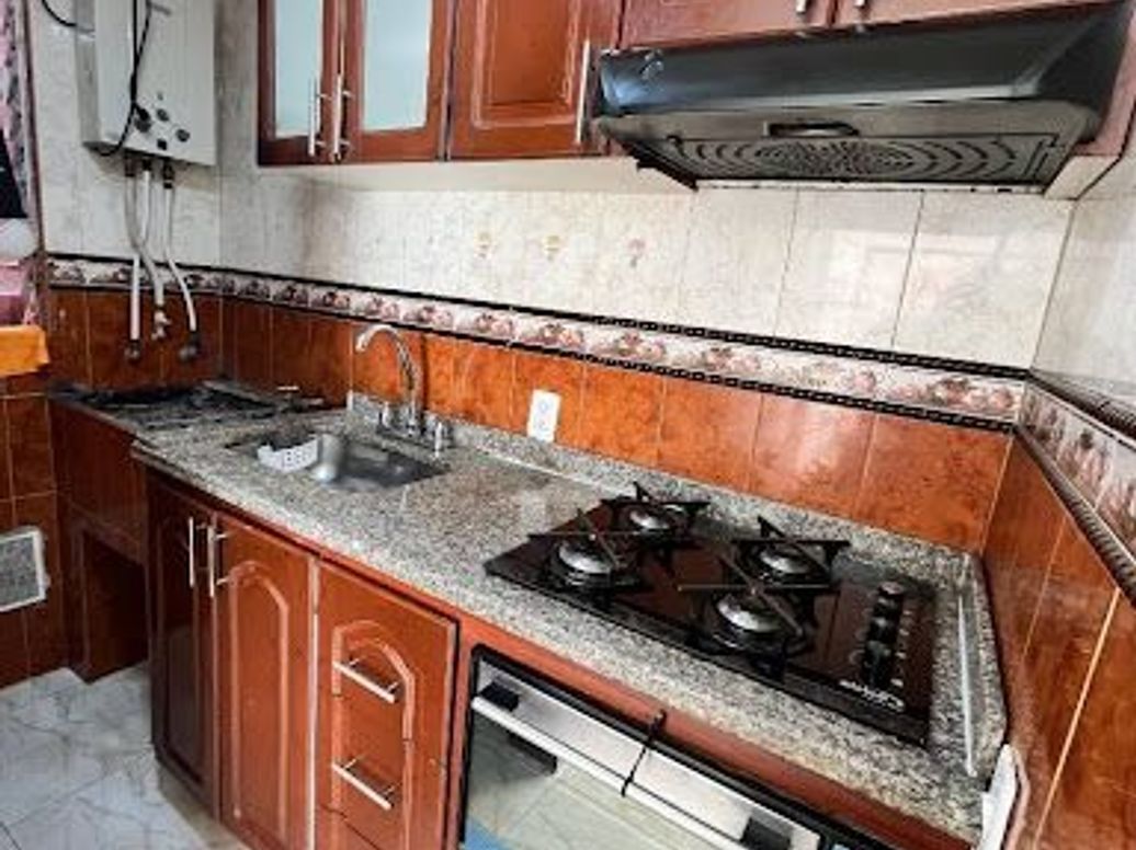 Apartamento de 3 alcobas en venta en San Cipriano, Bogotá, 50 m² · foto 4 de 18