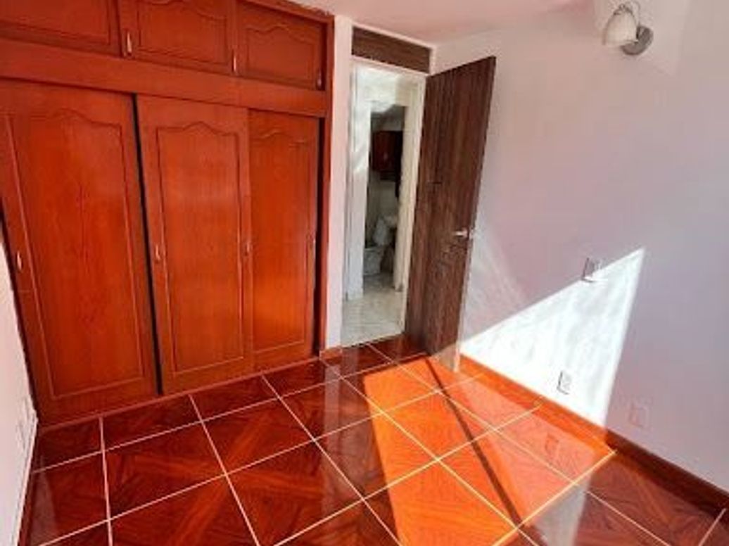 Apartamento de 3 alcobas en venta en San Cipriano, Bogotá, 50 m² · foto 15 de 18