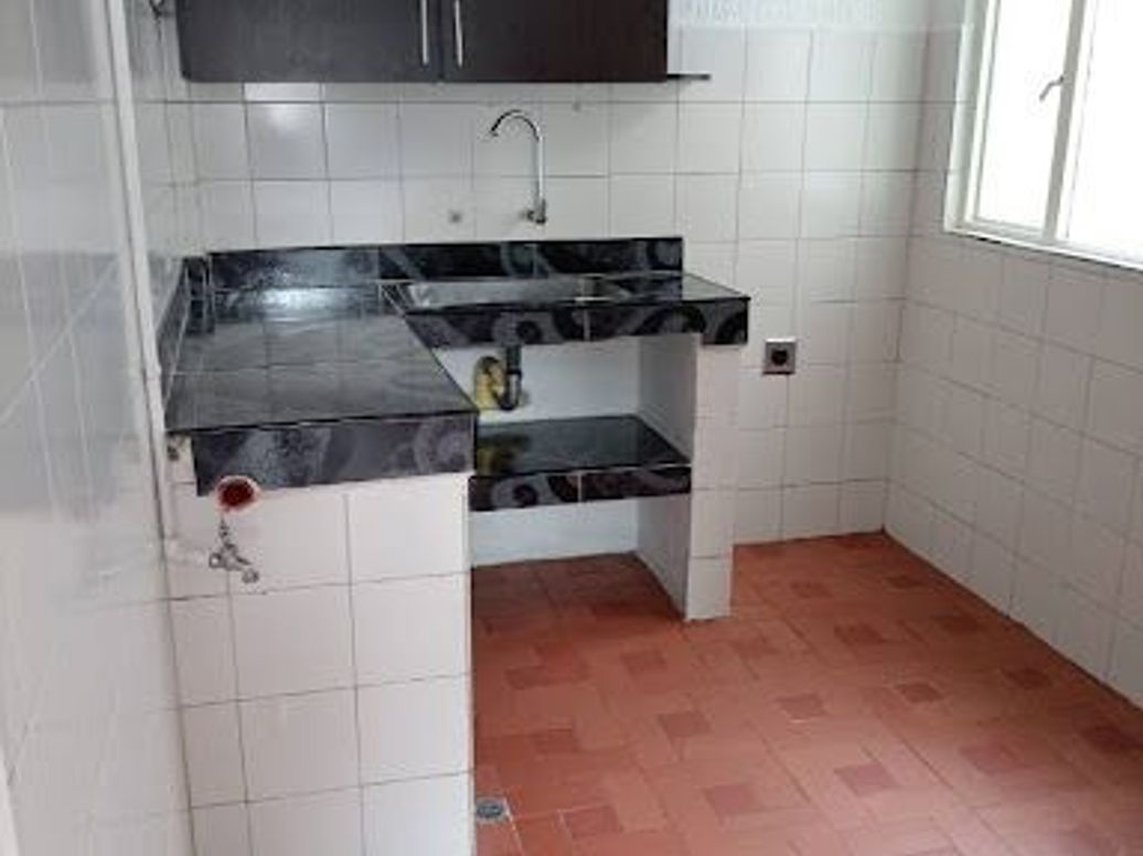 Casa de 13 alcobas en venta en La Granja, Bogotá, 518 m² · foto 17 de 20