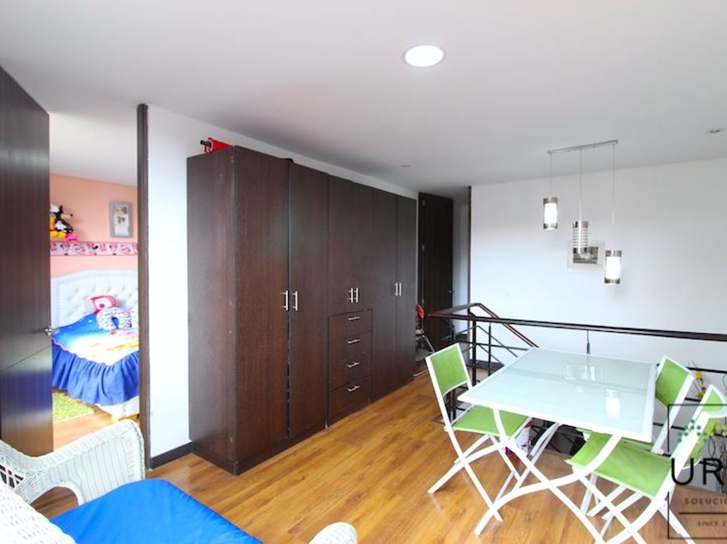 Apartamento de 3 alcobas en venta en Cjr Portus, Bogotá, 163 m² · foto 18 de 20