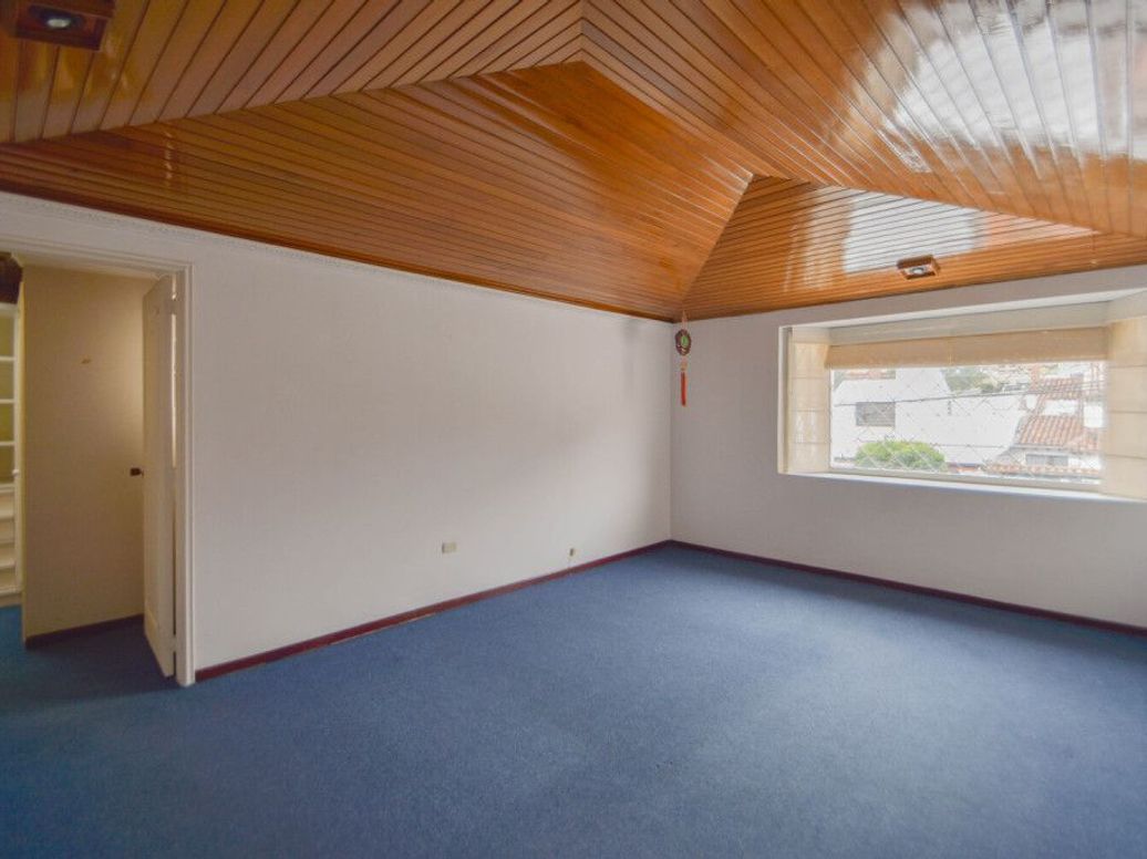 Casa de 3 alcobas en venta en El Contador, Bogotá, 317 m² · foto 13 de 20