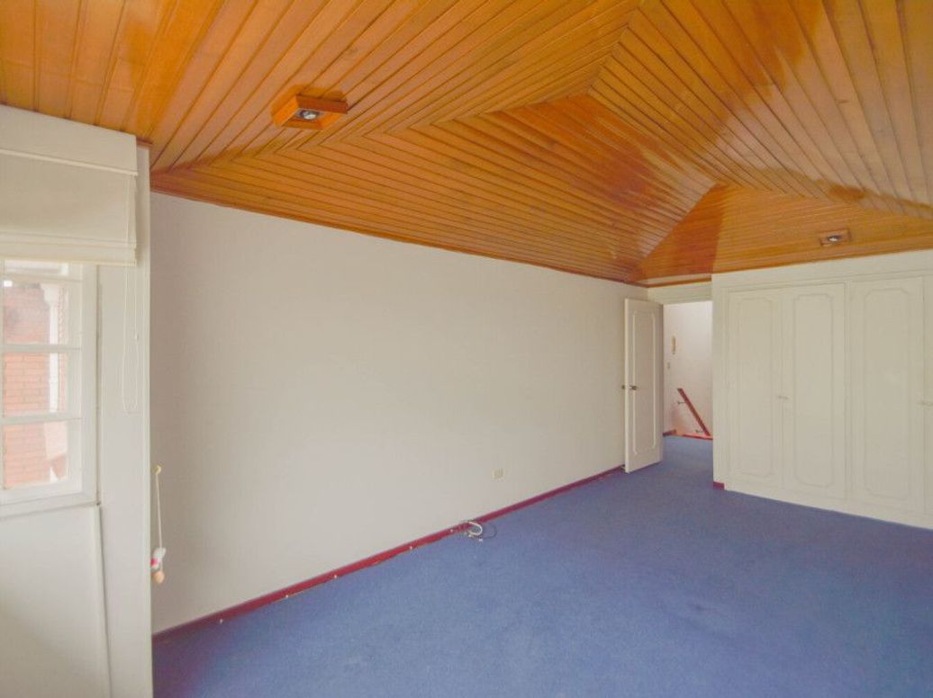 Casa de 3 alcobas en venta en El Contador, Bogotá, 317 m² · foto 17 de 20