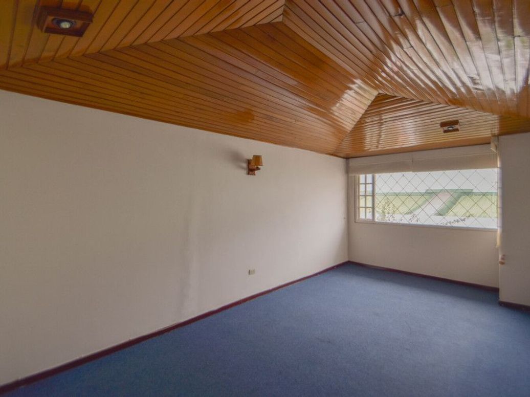 Casa de 3 alcobas en venta en El Contador, Bogotá, 317 m² · foto 16 de 20
