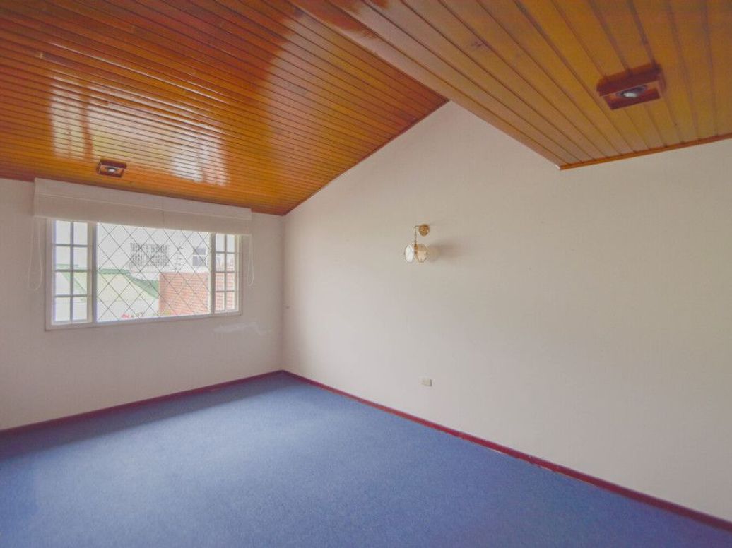 Casa de 3 alcobas en venta en El Contador, Bogotá, 317 m² · foto 19 de 20