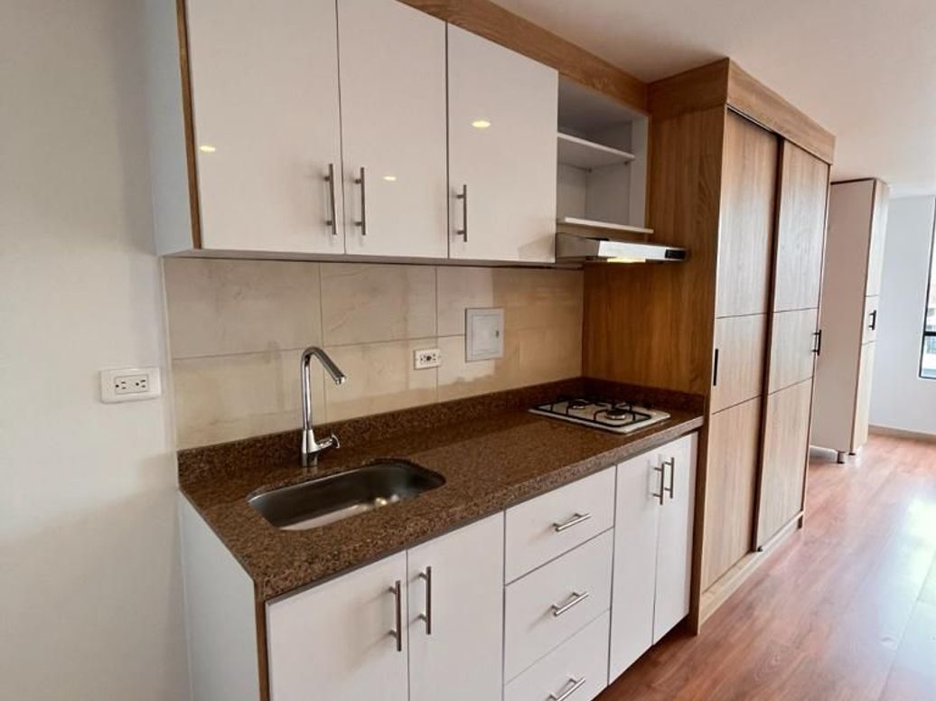 Apartaestudio en venta en La Libertad, Bogotá, 33 m² · foto 4 de 8