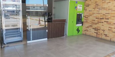 Codigo: 842FR6231

En venta Oficina ubicada en via principal de Chia, con rentabilidad actual. 46 metros disponibles para negocio comercial, alto trafico de comercio. Parqueaderos comunales
