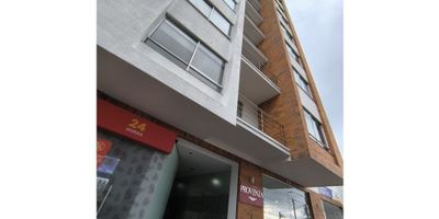 CODIGO:  762FR2009

Exlente apartamento ampio de 141 metros cuadrados, todos los acabados super geniales, ventanales electronicos , balcon aprox de 2 metros y medio, vista muy linda.

las habiaciones son reconfortantes con sus respectivos closet empotrados nuevos, la habitacion pricipa cuenta con hall para ropas 2 closet empotrados grandes, el baño de la habitacion principal es espacioso y comodo, en general el apartameto es inteligente domificado,

la cocina integral bien terminada el horno nunca usado, en general el apartamento tiene buena pinta.

 

ubicado en la parte trasera del hotel mocawa, cerca al parque de la vida, supermercados como olimpica, oxxo, ara. universidades cercanas, centro comercial unicentro a 2 minutos y para ir al centro de armenia 4 minutos en vehiculo, transporte cerca, calles bien pavimentadas.

no te arrepentiras de tu inversion.

motivo de venta es por viaje asi que provecha
