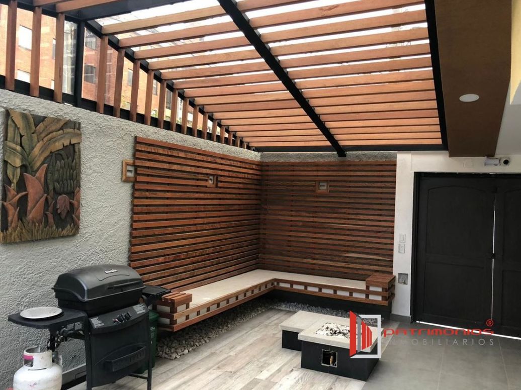 Casa de 4 alcobas en venta en Alhambra, Bogotá, 360 m² · foto 3 de 20