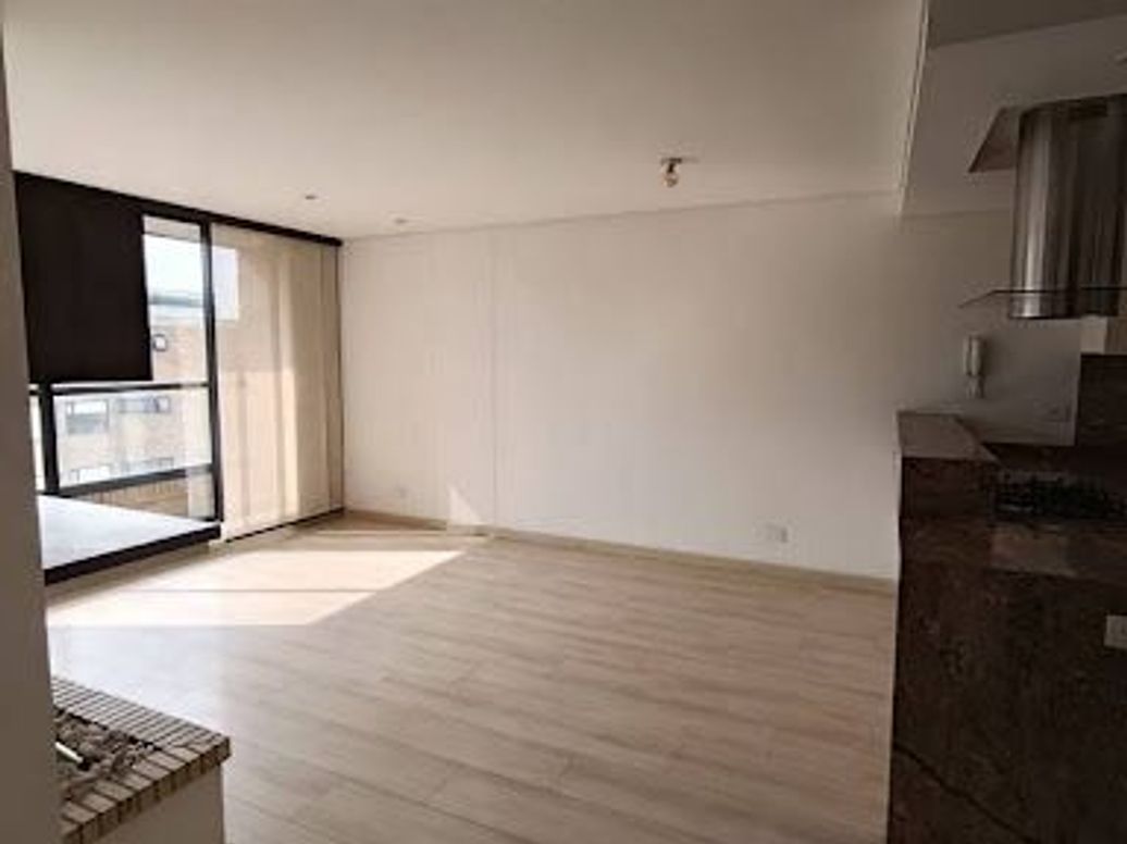 Apartamento en venta en Ciudad Salitre, Bogotá · foto 4 de 17