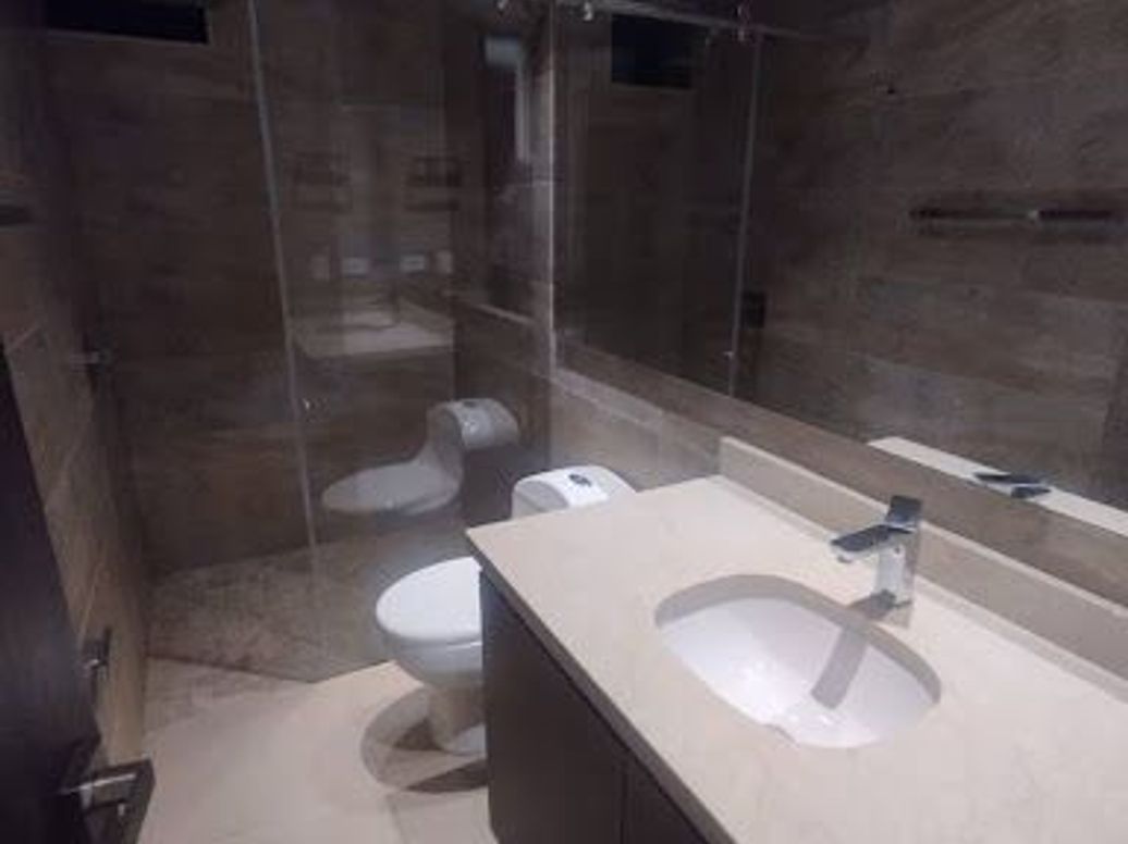 Apartamento en venta en Ciudad Salitre, Bogotá · foto 12 de 17