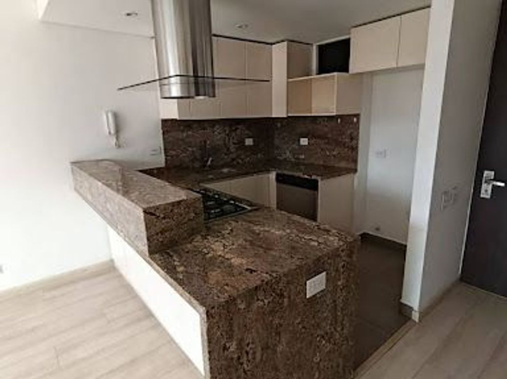 Apartamento en venta en Ciudad Salitre, Bogotá · foto 2 de 17