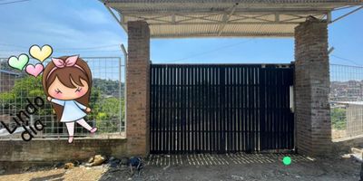 VENTA LOTE PLANO. SUR DE CALI. SECTOR LA BUITRERA. kILÓMETRO 5.5. - LOTE 3.640 MTRS. CUENTA CON AGUA, POSTE DE ENERGIA, POZO SEPTICO.  TIENE MURO DE CONTINENCIA, MALLA Y PUERTA GARAJE.
 PRECIO VENTA: $440millones NEGOCIABLES-