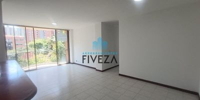 APTO CON MUY BUENA UBICACION, CUENTA CON EXCELENTE RUTAS DE TRANSPORTE, AL FRENTE DEL MALL OLIVO, CON FACIL ACCESO AL COMERCIO, ENTRE OTROS,  UNIDAD CERRADA, CON PORTERIA 24/7  CUENTA CON PARQUEADERO CUBIERTO, ZONA VERDES, GYM,  3 ALCOBAS CON CLOSET, ZONA DE ROPAS, SALA COMEDOR CON MUY BUEN ESPACIO, COCINA INTEGRAL, BALCON, DOS BAÑOS