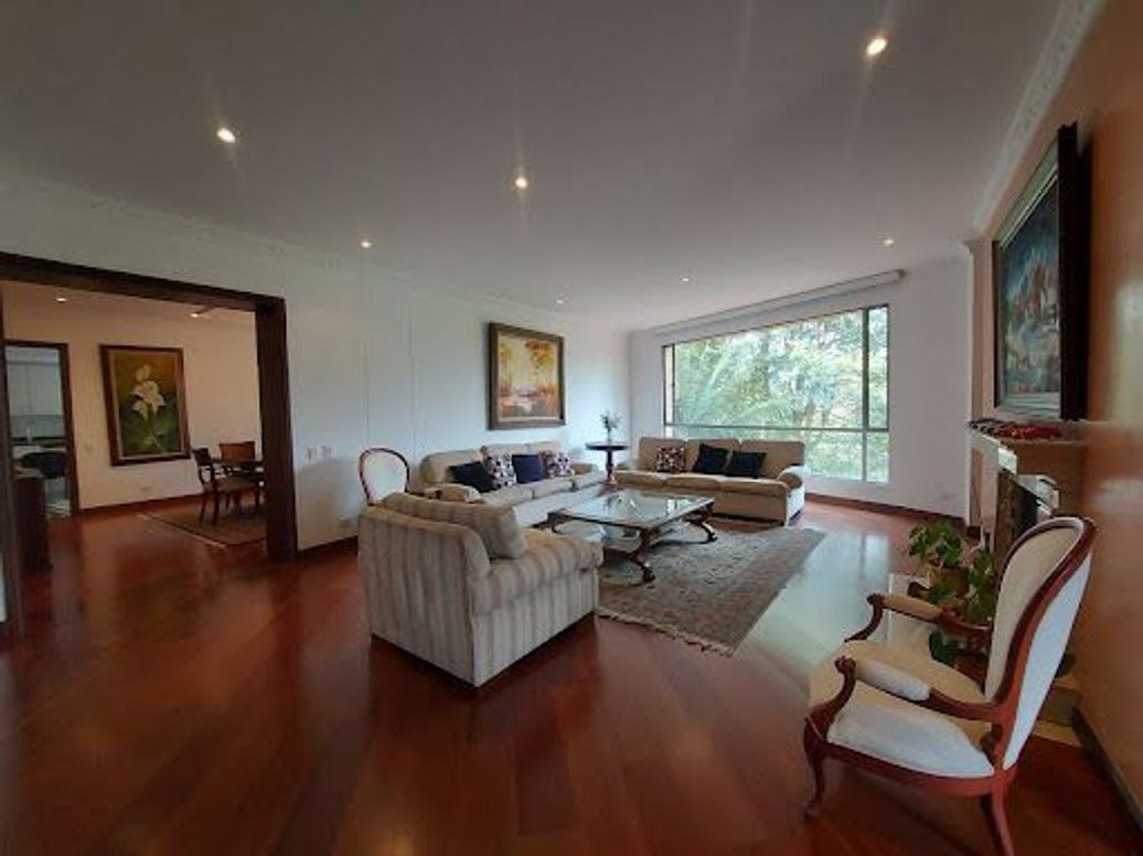 Apartamento de 5 alcobas en venta en Niza Suba, Bogotá, 400 m² · foto 3 de 20
