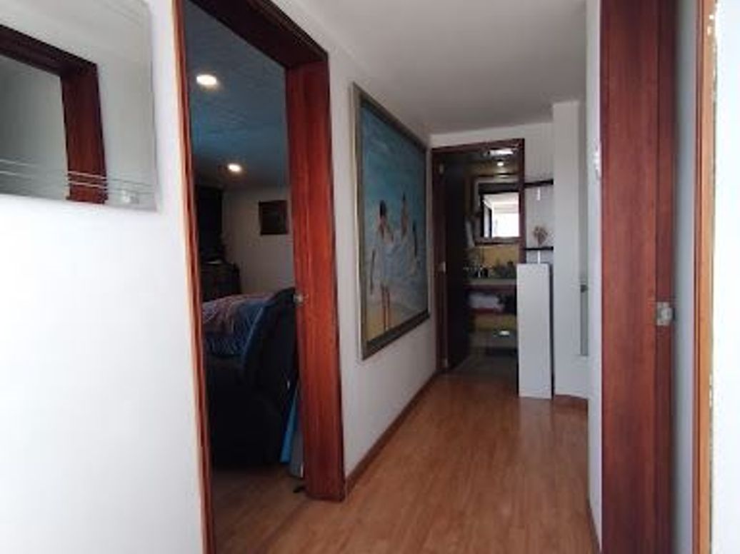 Apartamento de 3 alcobas en venta en La Castellana, Bogotá, 153 m² · foto 12 de 20