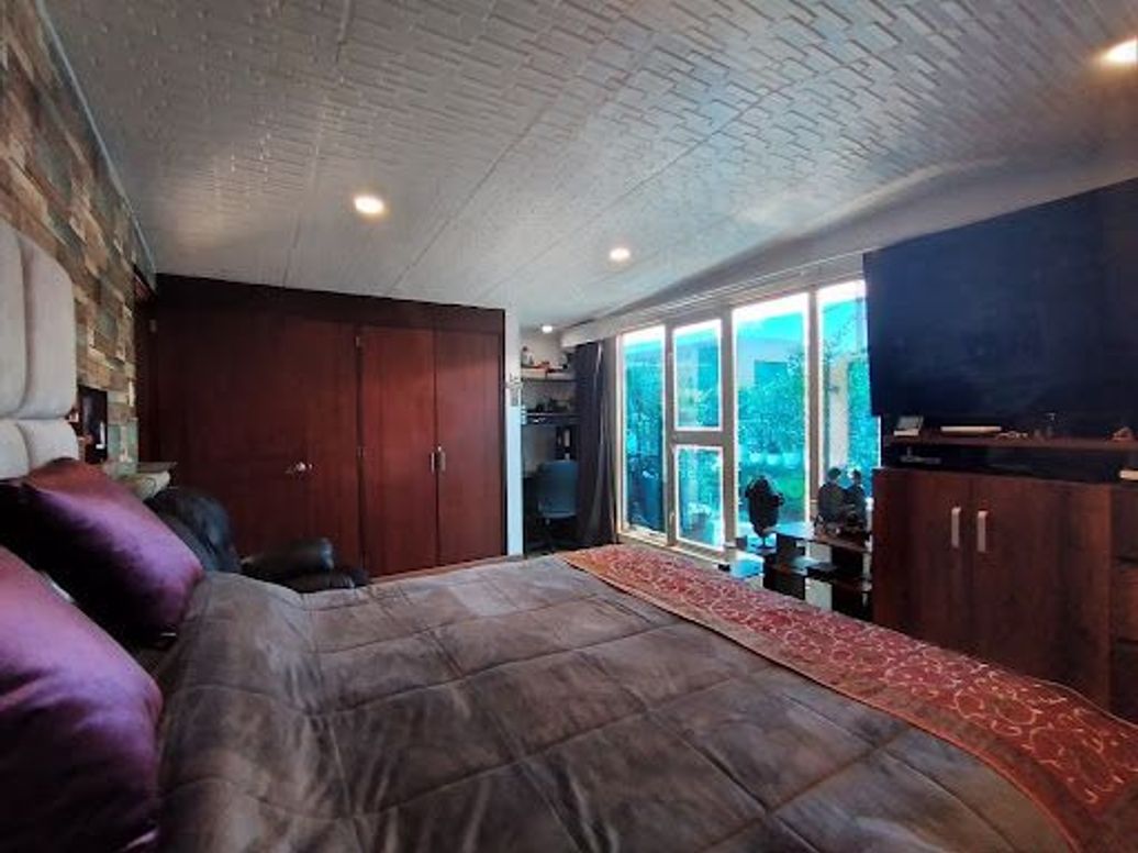 Apartamento de 3 alcobas en venta en La Castellana, Bogotá, 153 m² · foto 8 de 20