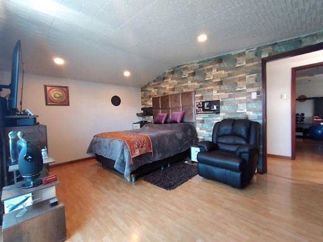 Apartamento de 3 alcobas en venta en La Castellana, Bogotá, 153 m² · foto 9 de 20