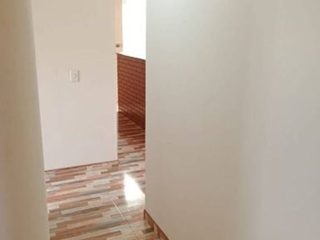 Casa de 9 alcobas en venta en Villa Claudia, Bogotá, 350 m² · foto 12 de 20