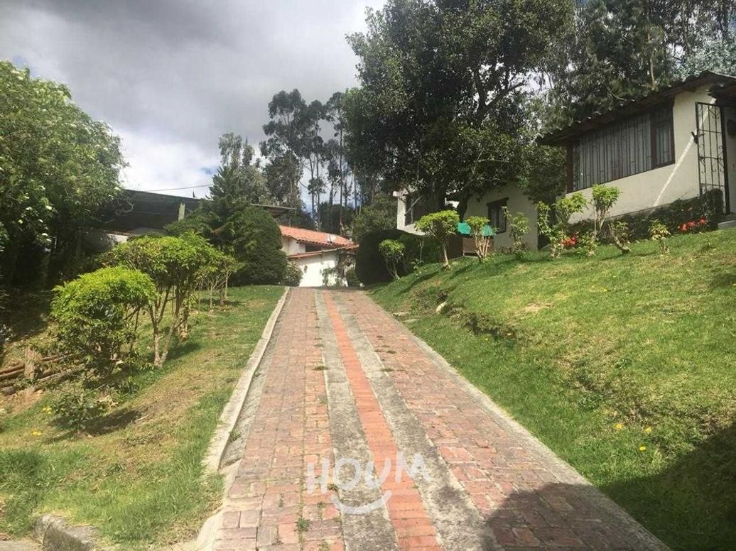 Casa de 4 alcobas en venta en Altos De Suba, Bogotá, 220 m² · foto 12 de 20