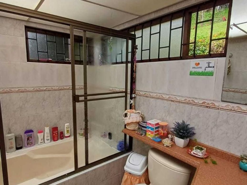 Casa de 4 alcobas en venta en Altos De Suba, Bogotá, 220 m² · foto 17 de 20