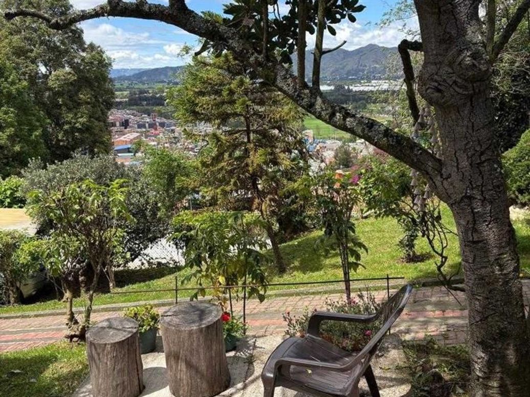 Casa de 4 alcobas en venta en Altos De Suba, Bogotá, 220 m² · foto 9 de 20
