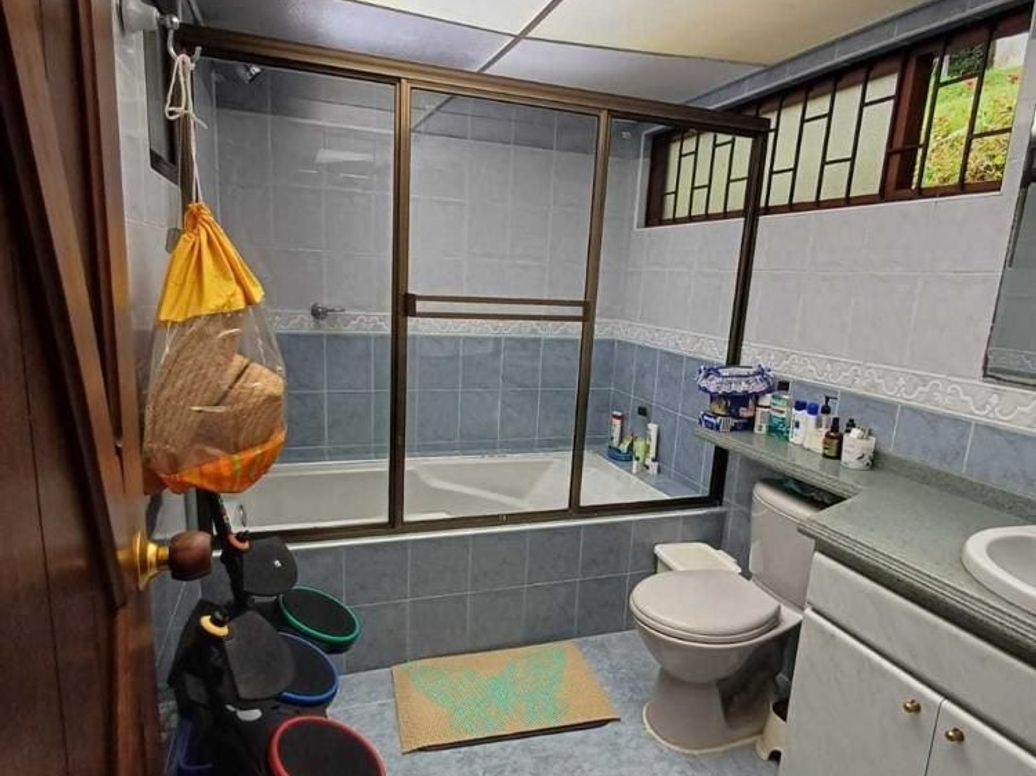 Casa de 4 alcobas en venta en Altos De Suba, Bogotá, 220 m² · foto 19 de 20