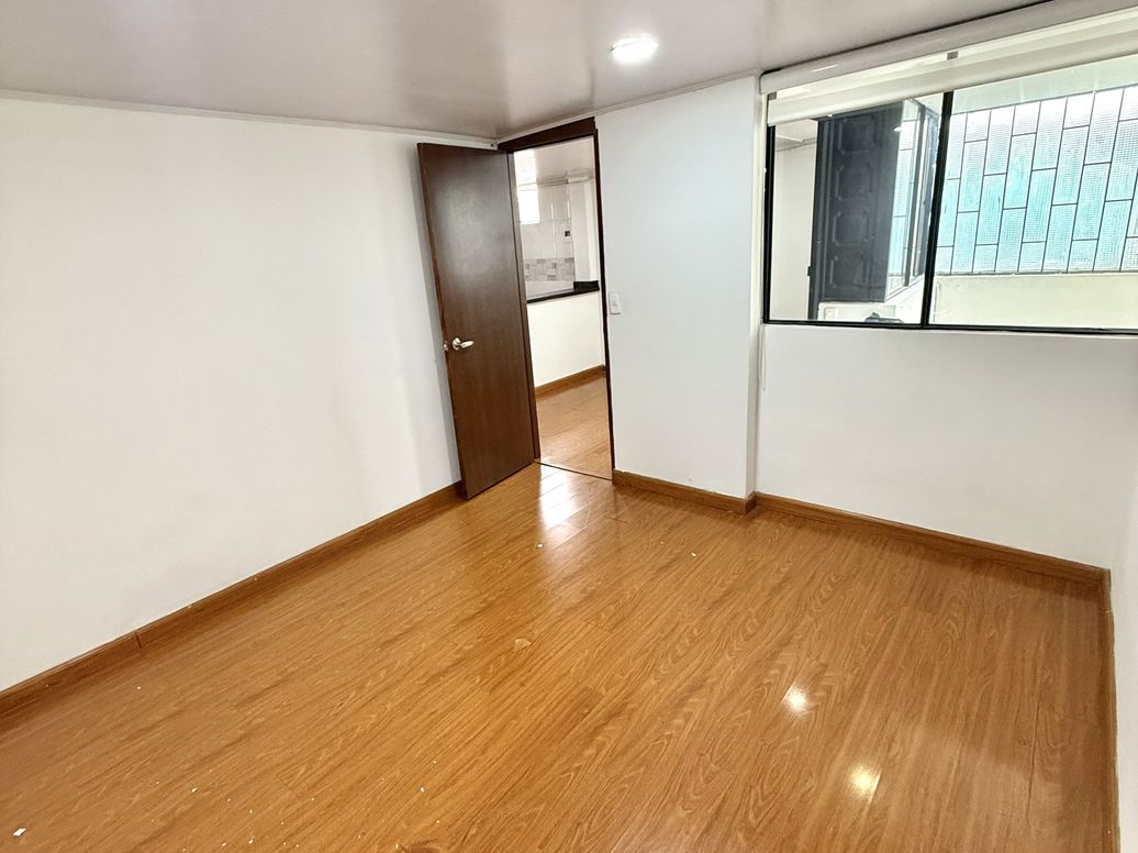 Apartamento en arriendo en La Soledad, Bogotá · foto 4 de 8