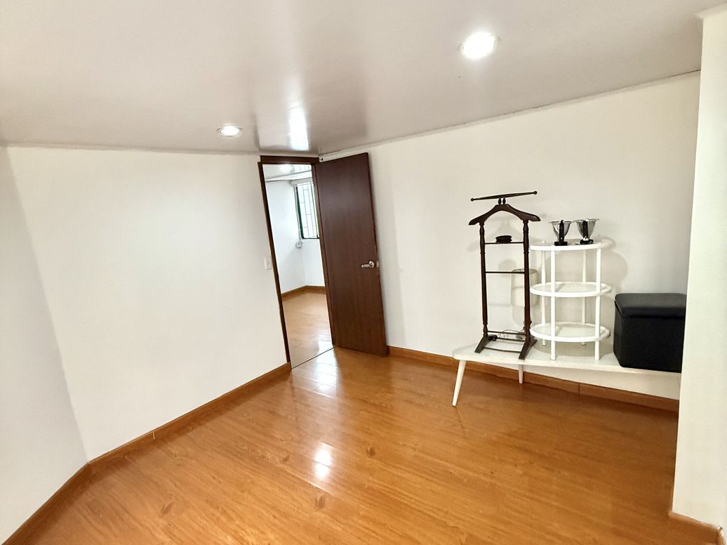Apartamento en arriendo en La Soledad, Bogotá · foto 5 de 8