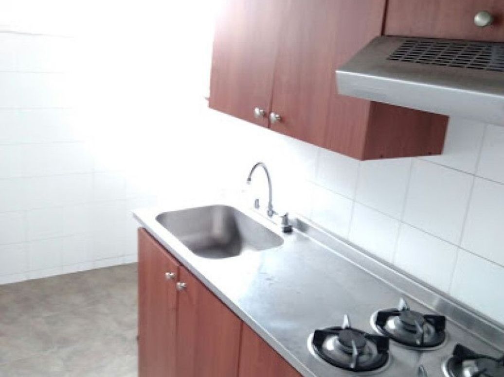 Apartamento de 3 alcobas en venta en Otros, Bogotá, 73 m² · foto 9 de 14
