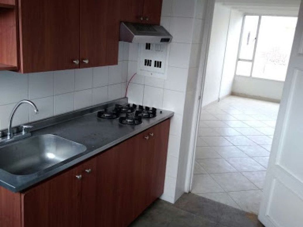 Apartamento de 3 alcobas en venta en Otros, Bogotá, 73 m² · foto 8 de 14