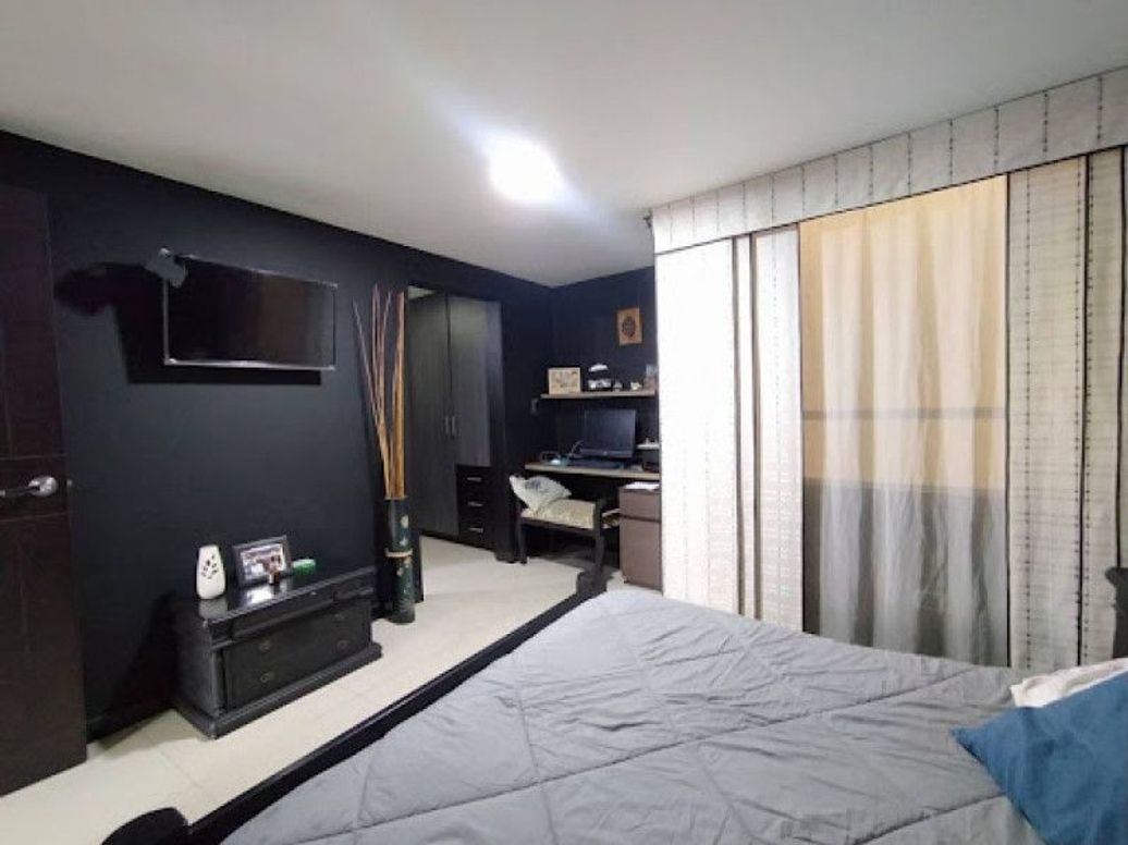 Casa de 6 alcobas en venta en El Tintal, Bogotá, 286 m² · foto 8 de 20